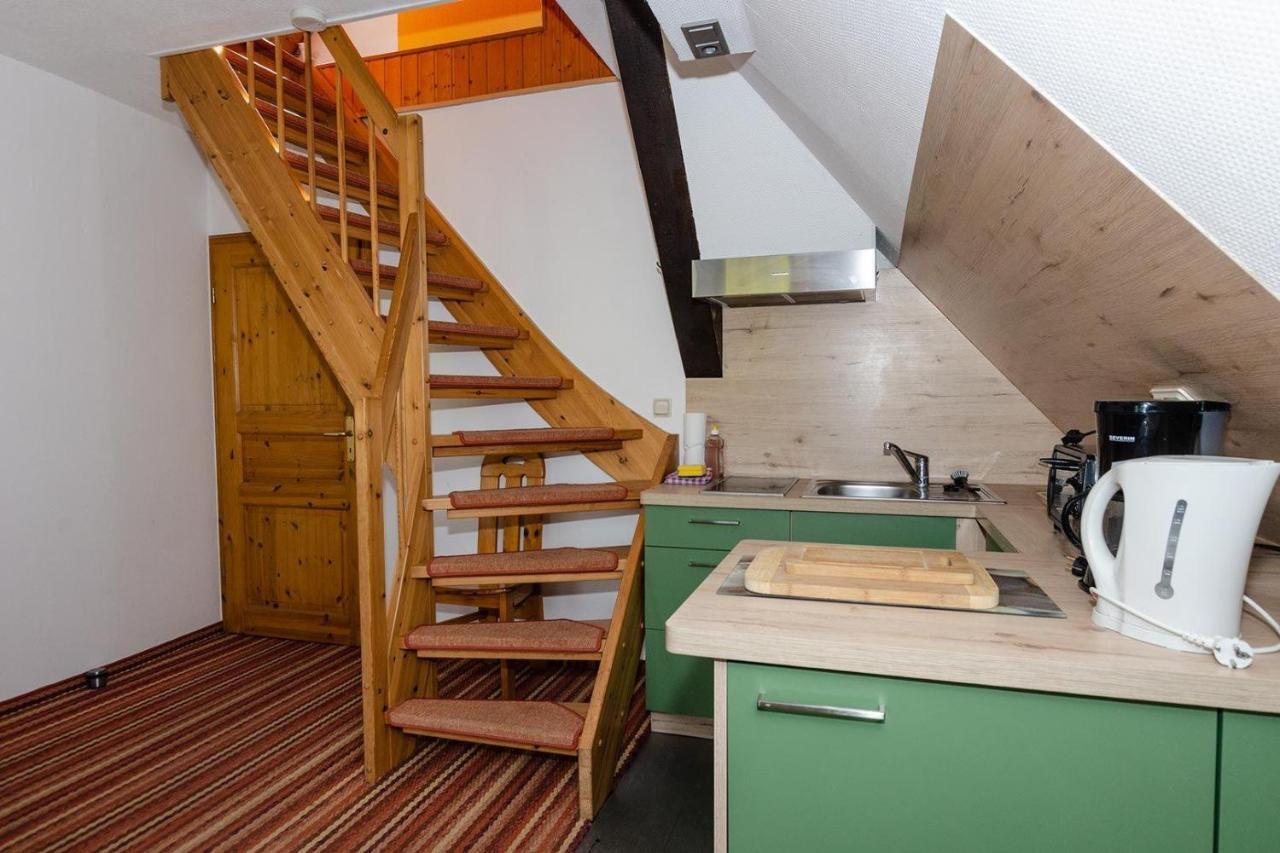 3-R-Ferienwohnung-Fuer-4-Personen-In-Schaprode-Auf-Ruegen-Zi3 Exterior foto